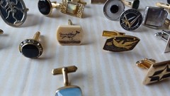 Lot 160 VTG Single Cufflinks Mixed Styles Tones Repurpose Jewelry Some Wear