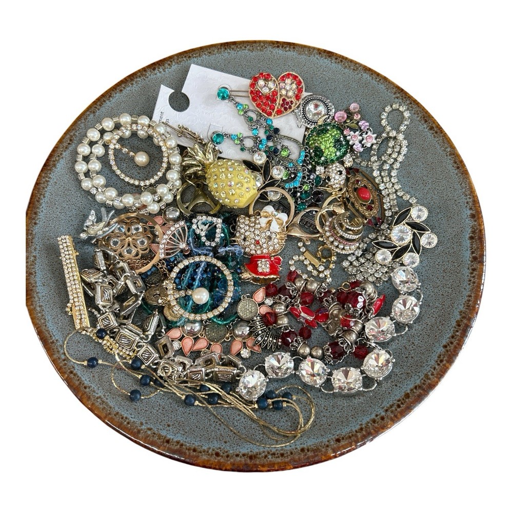 Junk Jewelry Crafting Lot Blingy Sparkling Rhinestones Junk Drawer 1lb
