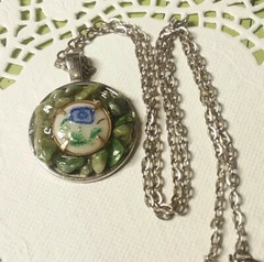 MaryBee Silver Tone 20″ Chain W/1″ Jade Chip Pendant Necklace 12-01-2021