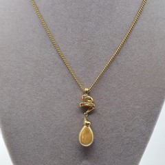 CAROL LEE SIGNED VINTAGE GOLDEN FAUX PEARL GOLDTONE CHAIN NECKLACE 15″