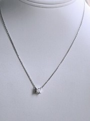 PLATINUM VS/G DIAMOND PENDANT NECKLACE 16″