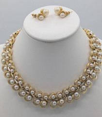 Vintage Lisner Faux Pearl Gold Tone Collar Necklace Earrings Set MCM Retro Glam
