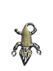 Vintage Alligator Crocodile Pendant Goldtone Silvertone 2.75 inches