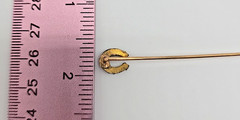 Antique Victorian 9k Gold Horseshoe Stick Pin Blue Glass Paste Lucky Talisman 1g