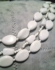 Vintage Chunky White Acrylic Bead Layered Necklace Multi Strand Statement 16″