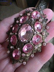 Deco Era Pink High End Glamorous Brooch