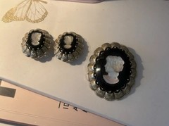 Vintage West Germany Black Glass Cameo Brooch & Clip-On Earrings Jewelry Set