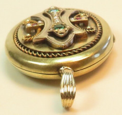 Victorian 1800’s 2 Picture Engraved Locket 19/13K Yellow Gold Emerald Ruby Pearl