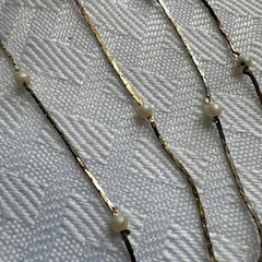Vintage Medici Gold Tone Chain Necklace Faux Pearl Delicate Item 18”