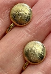 Vintage Textured Small Round Gold Tone Screw Back Earrings