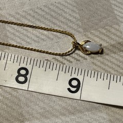 Vintage Merlite Delicate Gold Tone Faux Fire Opal Pendant Necklace 18”
