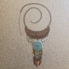 Tribal 18in Bib Necklace Copper And Silver Tone Dangling Feathers Boho Vintage