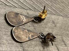 Old pawn Weaver Selina sterling tear drop bear paw plank earrings 100825aAGZGE