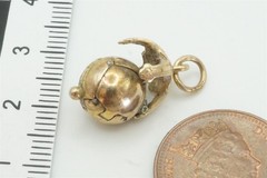 SMALL SCALE VINTAGE ENGLISH GOLD & SILVER MASONIC ORB / CROSS FOB CHARM