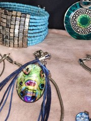 Estate Lot Vintage & Contemporary Jewelry Necklaces Bracelets Earrings Rings 19