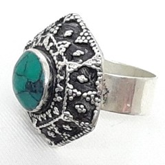 Vintage 2.50ctw Green Turquoise Cabochon Silver Ring Size 8
