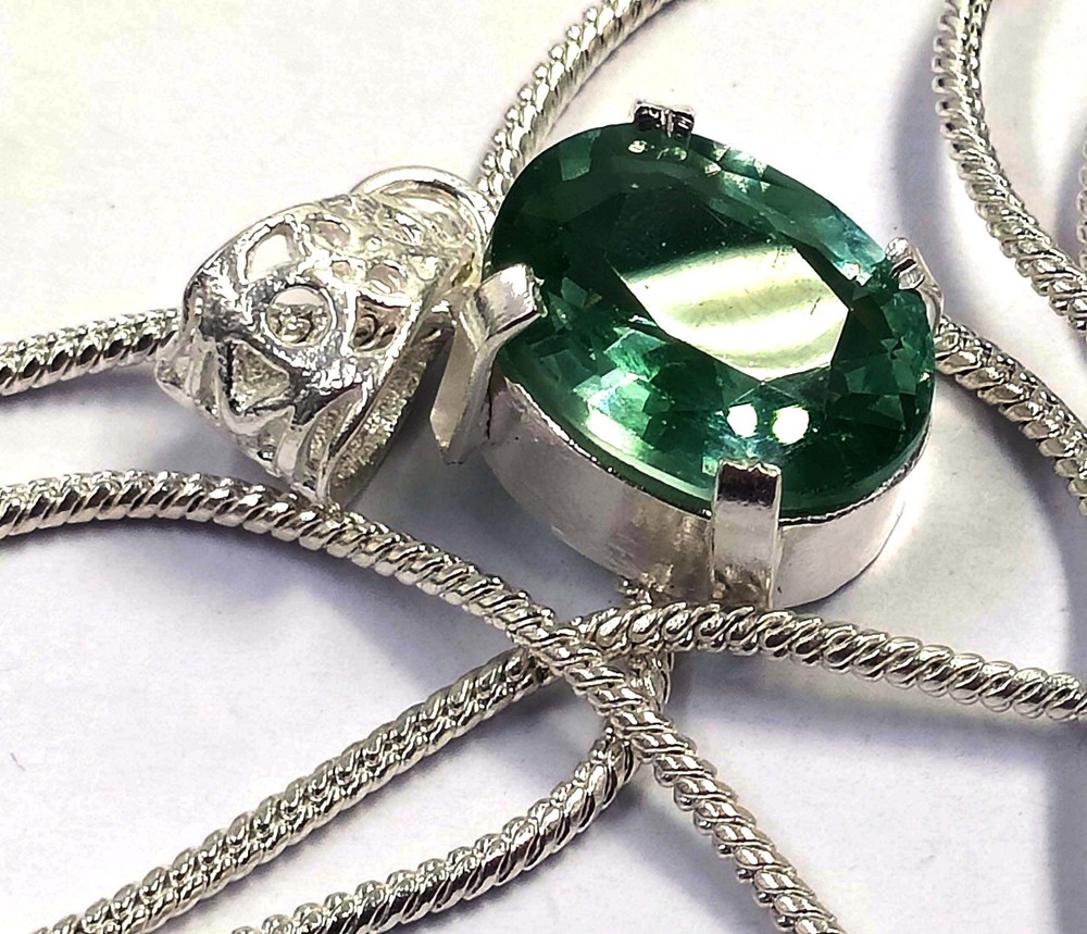 21 CT Natural Green Emerald Pendant Oval Shape 925 Silver EGL Certified Gem 6AHN