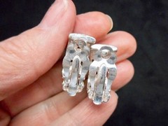 Authentic Vintage 1990’s Silver Tone Rhinestone Clip Glamour Earrings