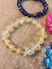 Assorted costume beaded bracelets lot of 7 stretchable jewelry fits most