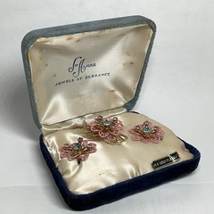 Jo Anne Jewels Elegance Original Box 24k Gold Plated Earrings Necklace PRISTINE!