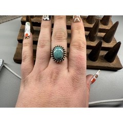 Vintage Style Turquoise and Sterling Silver Ring Sz 8.5
