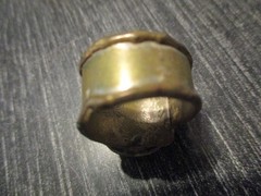 Vintage Artisan Modernist Brutalist Abstract Stone Bronze Brass Ring Size 7!