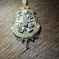 Vintage Late 1800’s Victorian Gold plated seed Pearl Etruscan Pendant/broach