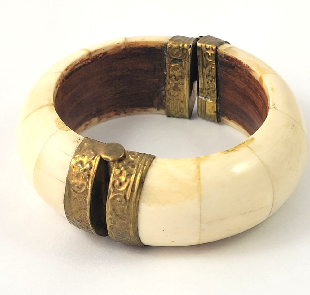 Bone/Horn Bracelet Camel/Cow with Brass Caps and Pin Closure Vintage
