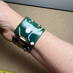 Vintage MCM Bracelet Enamel on Copper 1.75″ Wide 4 Panel Modern Green Artisan