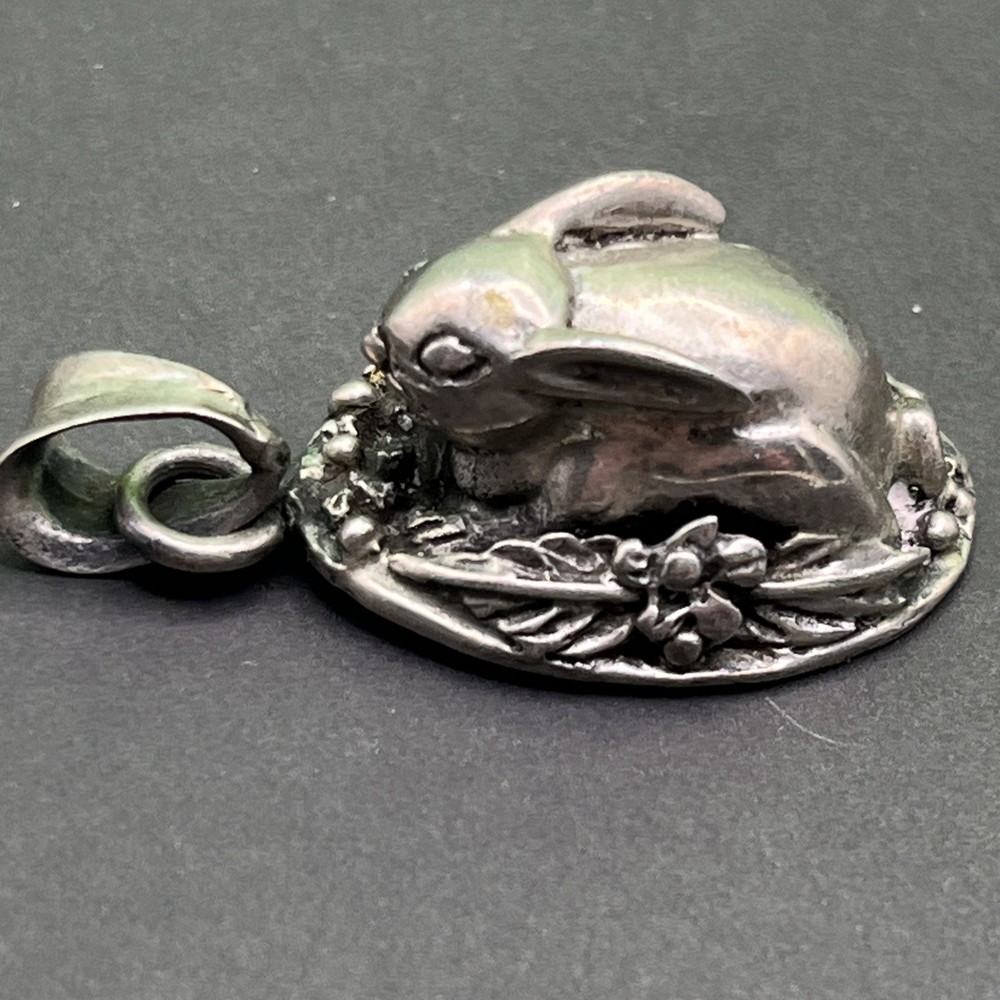 Adorable Vtg Bunny Rabbit Pendant / Charm Sterling Silver Signed 925 3D