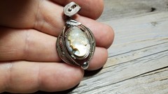 Vintage Uncas Sorrento Sterling Silver filigree Mother Pearl cameo pendant