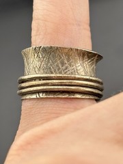 Artisan Textured Band Sterling Silver Spinner Fidget Ring ~Sz 4.75 Concave KVS