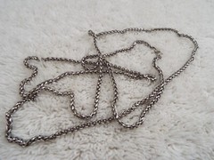 Silvertone Rolled Chain Necklace (B46)