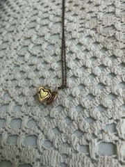 vintage locket 14k gold heart pendant necklace