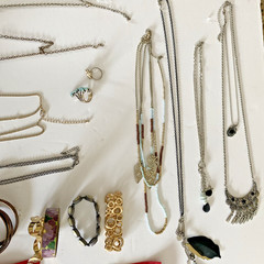 Vintage Lot COSTUME JEWELRY All Wearable & Nice 48 pieces