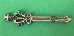 Mazer Bros. ? Multiple Gemstones Gold Tone Scepter Unsigned Brooch Pin Back