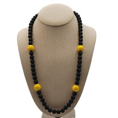 Jet Black w Bright Yellow Beaded Professional Necklace Steelers Colors 26 In