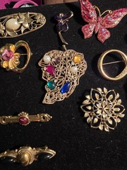 Vintage To Now Brooch Lot Monet KC Sarah Cov 1928 Cerrito (17)