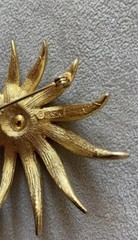 Vintage B.S.K Gold tone Flower Brooch 2.5 Inches New York