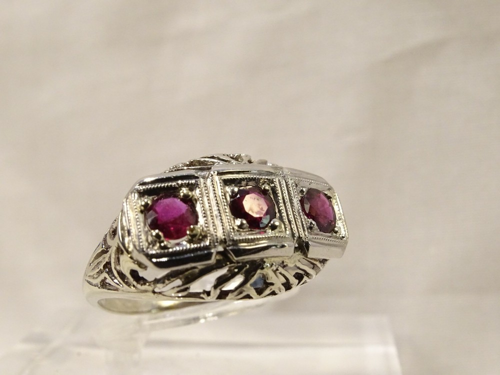 Antique Art Deco Filigree 14 K White Gold 3 Stone Ruby Sz 6 Cocktail Ring