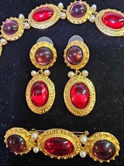 Goldtone Brooch Earrings & Bracelet set w purple red stones & faux pearl- READ