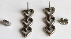 Drop Earrings Triple Heart Dangle Three Hearts Silver Toned Pierced 7/8″ Pair