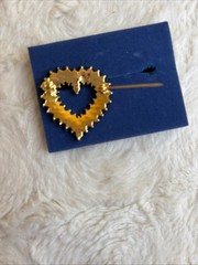 Vintage 1970s Goldtone Heart Rhinestones 1.2″ Brooch Mother’s Day/birthday