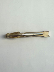 Nice Vintage Swank Mid Century MCM Modernist Jade Stone Tie Bar Clip