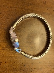 Vintage Benrus Women’s Watch Diamond AccentsStretch Windup RUNS 2490 550 Ladies