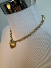 Vintage 1974 Mimi Di N Gold Tone Textured Heart Pendant Bead Necklace Signed