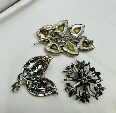 Vtg. Brooch Lot Some Signed Rhinestone, Gold Silver Tone Wear Resell 28pc Monet