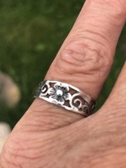 .925 Sterling Silver Stamped Flower Pinky/Toe Ring – Vintage Estate 6.9 Ct