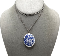 Vintage Guilloche Locket Blue White Enamel Bird of Paradise Floral 24″