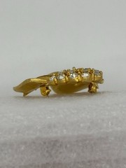 Vintage Unsigned Demi Parure Brushed Gold-Tone Leaves Rhinestone Brooch Clip Ear